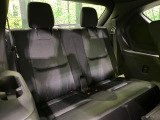 3列目シートはもちろん状態良好☆大人でもゆったりと座って頂けますので、大人数でのお出かけもラクラクです♪ご家族で、気の知れた仲間で、ドライブに行くのが楽しみですね♪