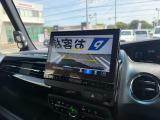 バックカメラも付いています! 運転が不慣れな方でも安心して駐車が可能です!