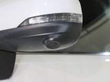運転席から死角になる助手席側前方を確認できるカメラをを搭載!