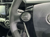 ステアリングスイッチ装備!運転しながら手元でオーディオの操作などができます。