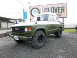 ランドクルーザー60をベースにしたピックアップトラックになります!走行距離8000Km!グリーンとホワイトのツートンカラーでオシャレに決まってます!エンジン・ミッション等機関良好です!
