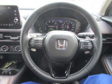 握りやすいハンドルで快適に運転可能です