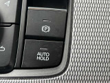 パーキングブレーキ、ブレーキホールドが装備されています。 片手で操作できるので非常に使いやすいです。