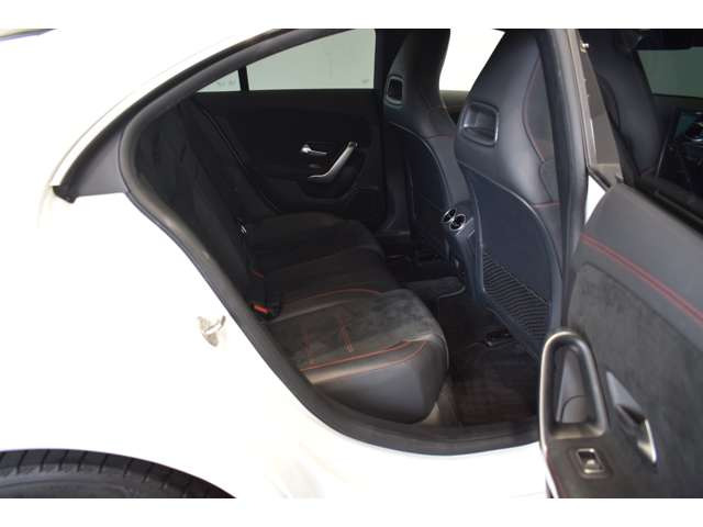 メルセデス・ベンツ CLAクラス CLA180 AMGライン の中古車詳細 (29,000