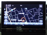 ホンダ純正ナビなのでダッシュボードにスッキリと収まっています。ナビの案内があれば土地勘の無い所でも道に迷わず安心!見知らぬ土地へのドライブも一層楽しくなります!