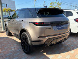 L551 RANGE ROVER EVOQUE R-Dynamic SE 249ps/5500rpm 37.2kgm/1500〜4500rpm(カタログ値) 9AT 1,840kg 235/50R20 14wayパワーシート デジタルルームミラー