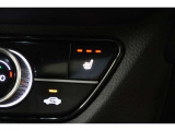 シートヒーター装備付き車!!座席に埋め込まれた電熱線によりシートを暖めることが出来る装備で、温められたシートは、寒い冬には最適です!!