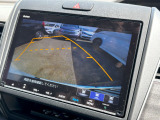 バックカメラのお写真です。駐車が苦手な方でも楽に駐車が行えますね♪