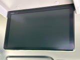 【フリップダウンモニター】大画面モニターで後席でもエンタメをお楽しみいただけます。小さなお子様にも大人気の装備です♪