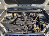 エンジンルーム内の綺麗さが、「状態の良さ」を物語っておりますね!