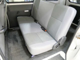 リアシートです。