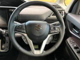 【純正革巻きステアリング】上質な革を使用することで、手にしっかり馴染みとても運転しやすいハンドルです♪