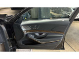自動車保険に関しても、メルセデス・ベンツ専用のプログラムをご用意しております。飛び石や落下物などでのフロントガラスの修理が必要となった場合、最大で9万円分の補償を致します。