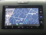 ホンダ純正ナビなのでダッシュボードにスッキリと収まっています。ナビの案内があれば土地勘の無い所でも道に迷わず安心!見知らぬ土地へのドライブも一層楽しくなります!