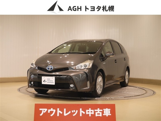トヨタ プリウスα 