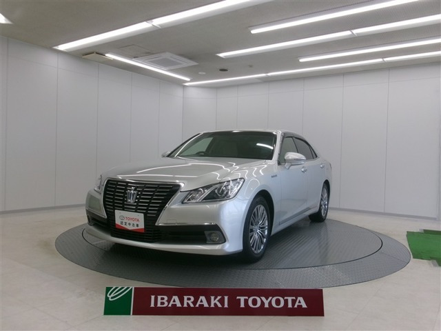 トヨタ クラウン 