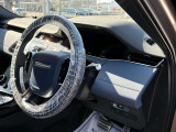 L551 RANGE ROVER EVOQUE R-Dynamic SE 249ps/5500rpm 37.2kgm/1500〜4500rpm(カタログ値) 9AT 1,840kg 235/50R20 14wayパワーシート デジタルルームミラー