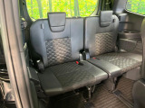 3列目シートはもちろん状態良好☆大人でもゆったりと座って頂けますので、大人数でのお出かけもラクラクです♪ご家族で、気の知れた仲間で、ドライブに行くのが楽しみですね♪