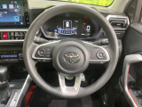 ステアリングも使用感が少なく、きれいな状態となっております♪
