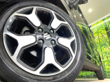 【純正15インチアルミホイール】外観にマッチした純正アルミホイールを装着しております。各種社外アルミホイールや、スタッドレスタイヤも取扱いしております。是非ご相談ください♪