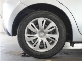 アルミホイール装着車です!これで足元まわりもおしゃれにきまります!