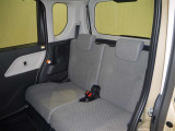 2人掛けリヤシート!