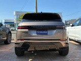 L551 RANGE ROVER EVOQUE R-Dynamic SE 249ps/5500rpm 37.2kgm/1500〜4500rpm(カタログ値) 9AT 1,840kg 235/50R20 14wayパワーシート デジタルルームミラー