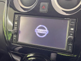 【純正ナビ】人気の純正ナビを装備しております。ナビの使いやすさはもちろん、オーディオ機能も充実!キャンプや旅行はもちろん、通勤や買い物など普段のドライブも楽しくなるはず♪