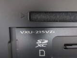 ナビの型式はVXU-205VZiです。