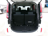 ラゲッジスペースは十分な広さを確保しています。日常のお買い物にも大活躍!積み下ろしも楽々ですよ。