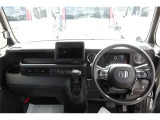 N-BOXカスタム  カスタム 660 4WD