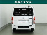 TOYOTA認定中古車とは 【1】まるごとクリーニング【2】車両検査証明書【3】ロングラン保証 この『3つの安心』をセットにした中古車のブランドになります。
