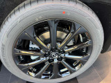 タイヤホイール綺麗な状態です。