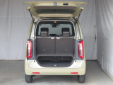 ラゲッジスペースも充分な広さです♪