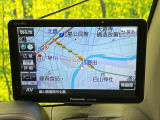 【ナビゲーション】使いやすいナビで目的地までしっかり案内してくれます。各種オーディオ再生機能も充実しており、お車の運転がさらに楽しくなります!!