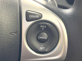 【クルーズコントロール】高速道路もラクラク走行。アクセルを離しても一定速度で走行ができ、長距離運転時の負担を軽減!加速・減速も簡単なスイッチ操作で調整できます。
