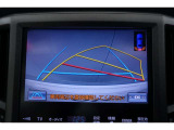 ★更にバックガイドモニターも付いております、ステアリングと連動してガイドラインでも教えてくれますので車庫入れも安心です!「狭い場所や見づらい場所での車庫入れが苦手!」って方に嬉しい装備です♪