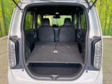 普段のお買い物や通勤、送迎等に十分な荷室スペースを確保しております。セカンドシートを倒すと、大きな荷物の積載も可能です♪