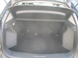 荷室は広々♪使い勝手も要領もばっちりです!