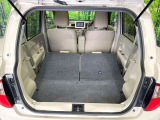 普段のお買い物や通勤、送迎等に十分な荷室スペースを確保しております。セカンドシートを倒すと、大きな荷物の積載も可能です♪