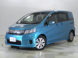 ホンダカーズ東京中央西新井へようこそ。 当社下取りのお墨付き車両。人気車両で充実装備の一台。おススメです。どうぞご覧ください。