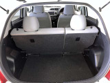 広々としたラゲージスペースを備えています。大きなものや長さのある荷物もしっかりと積み込めます。