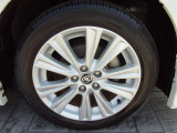 235/50-18トヨタ純正アルミホイール付き。