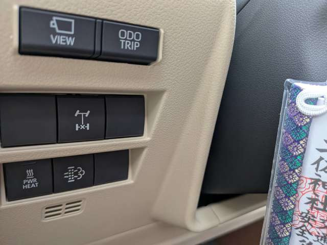 トヨタ ランドクルーザー300 3.3 ZX ディーゼル 4WD の中古車詳細