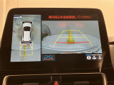 全周囲カメラ付きで車庫入れも安心ですね。