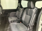 ゆとりある広々とした車内空間は、ドライブを始め買い物やレジャーなど、幅広く活躍します。一人でもみんなとでもお出かけを楽しみましょう!