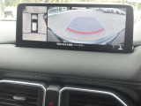 【360&deg;ビューモニター】お車の死角になる部分、いわゆる前方、左右、後方をカメラで疑似的に上から見下ろす格好でモニターに映します☆これで安心して運転に集中できますね☆