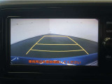 バックガイドモニターで、後方を確認しながら安心して駐車することが出来ます。運転初心者も熟練者も必須の機能ですよ!