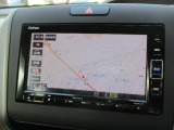 純正メモリーナビ付き!!旅行など初めての場所で重宝します♪大人気の装備!