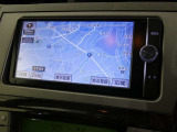 【純正メモリーナビ(フルセグTV)】・・・今やドライブの大事なパートナー!ルート案内はもちろん、CD、DVD再生等々、ドライブが、いっそう楽しくなる機能が満載です。